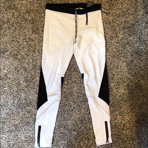 Victoria Secrets Sport (M) Running Tight Leggings